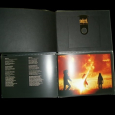 Obtest - I¨ Kartos Á Kartr - LIMITED BOOK + CD