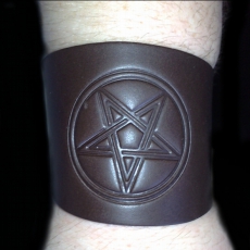 Lederarmband - Pentagramm (braun handarbeit)